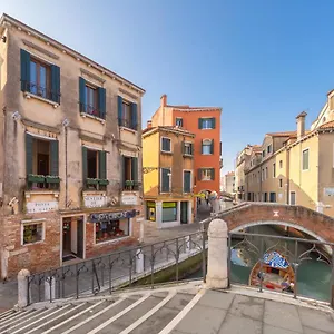 Casanova Ai Tolentini Gasthuis